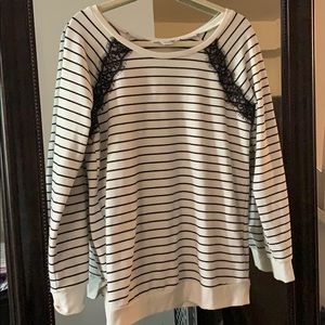 Motherhood Maternity sweatshirt